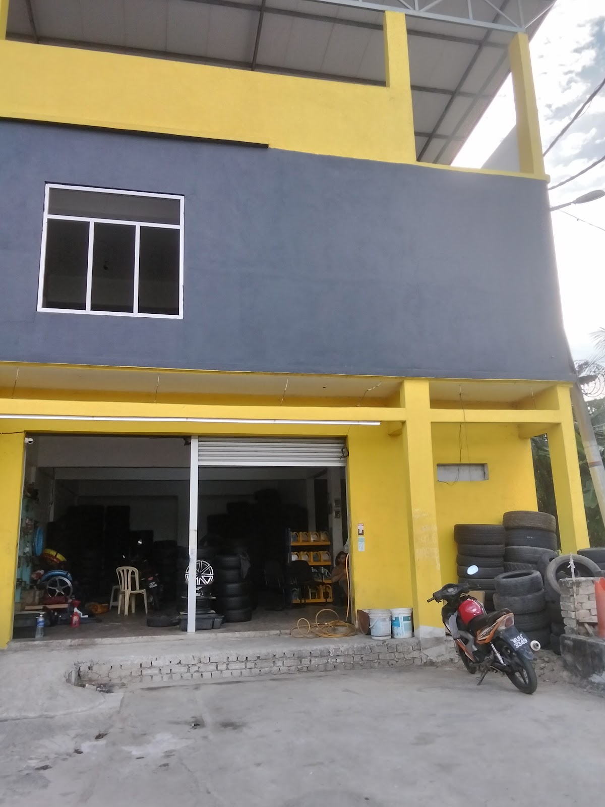 Zada Tyre (New & Second) 1
