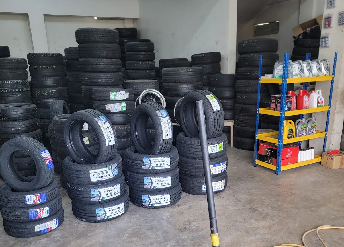 Zada Tyre (New & Second) 10